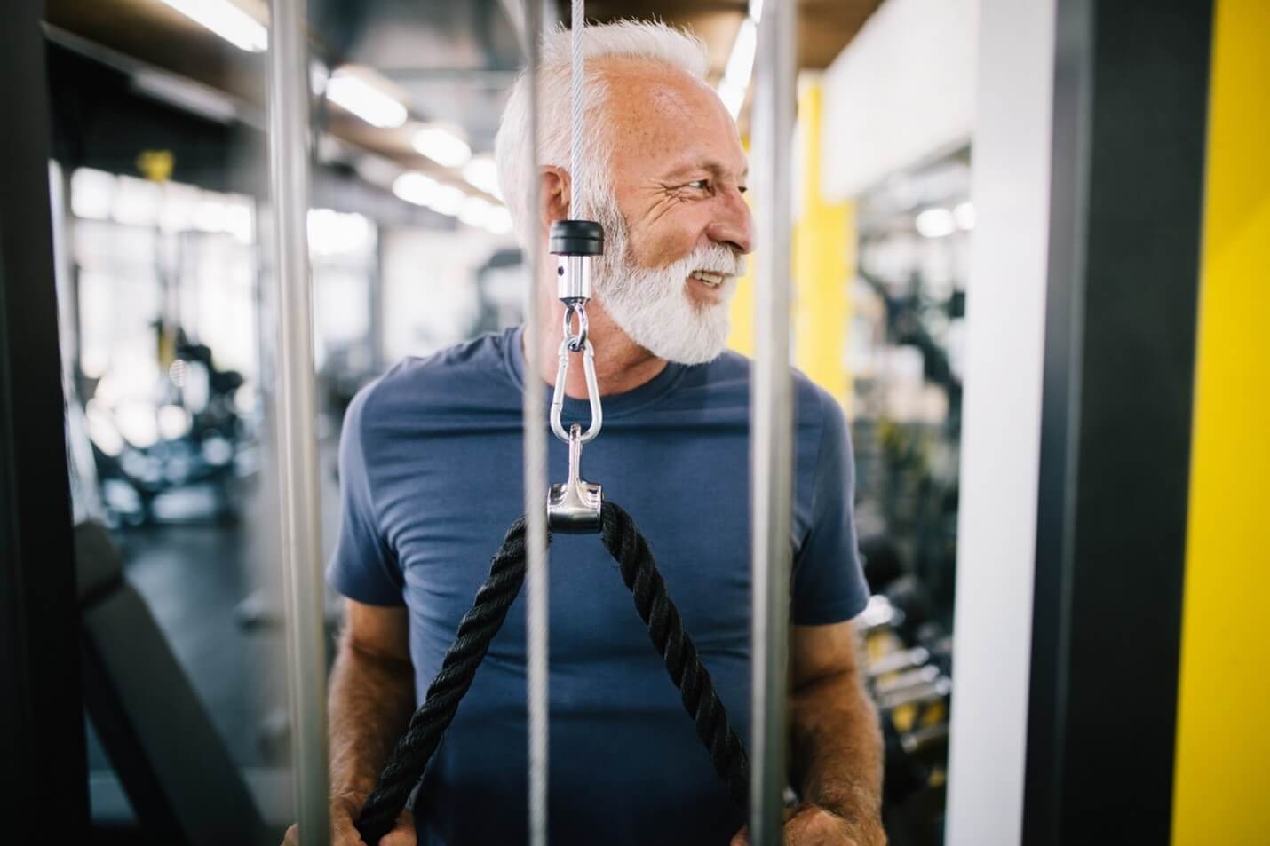 man lifting weights